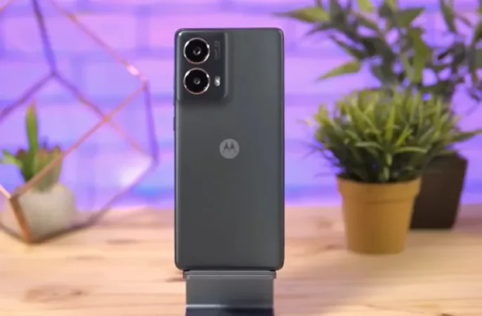 Spesifikasi dan Harga Moto G85 Power , Kombinasi Performa Tangguh dan Daya Tahan Ekstra